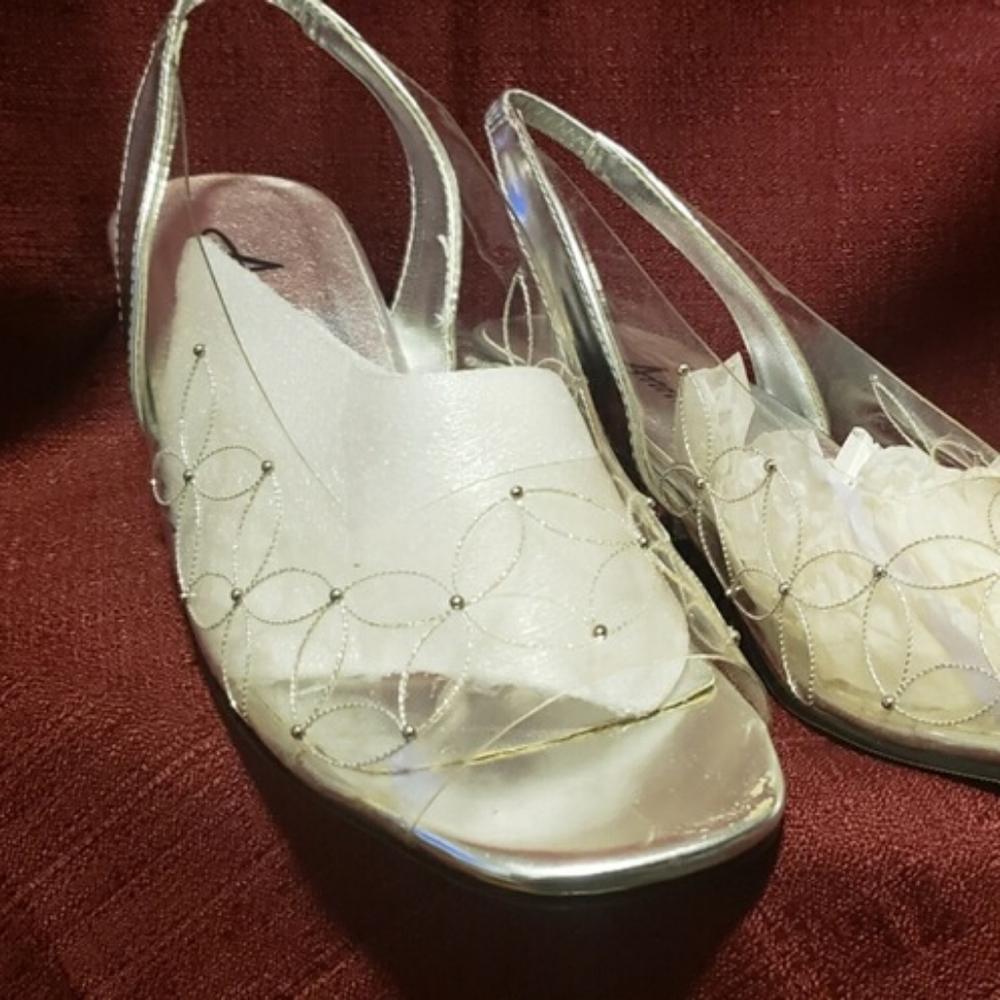 Silver strap clear slipper heels 9m